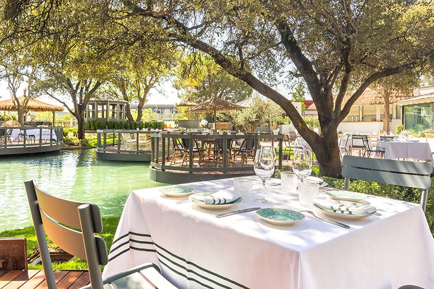 Restaurant amb jardí