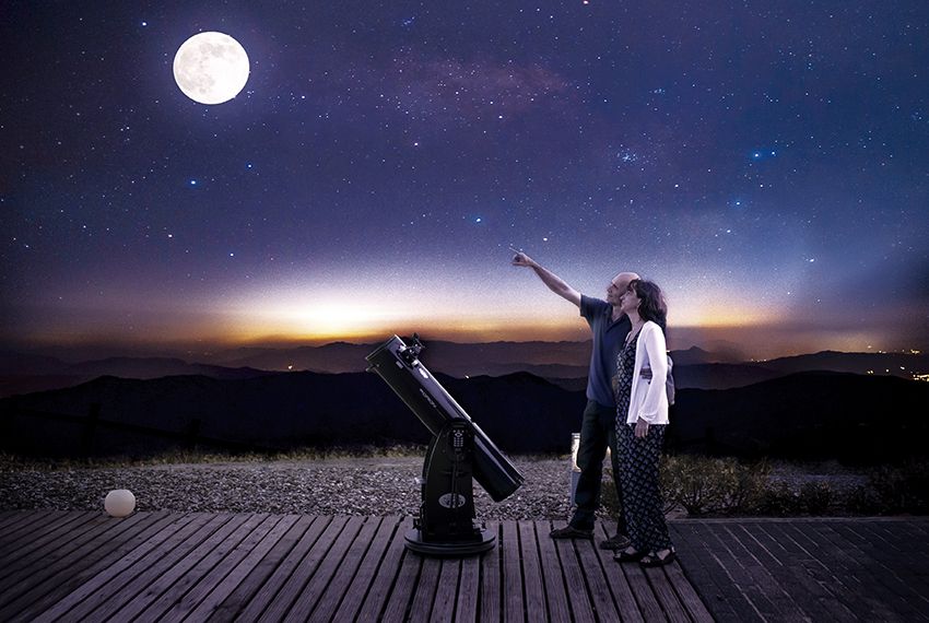 ¿A quién no le gusta observar las estrellas con una copa de vino?